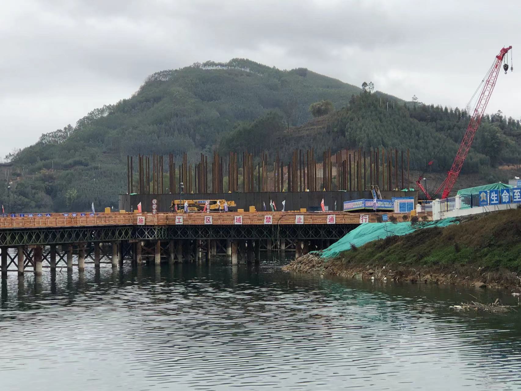 灌阳县广西岩滩特大桥高速路监控安装项目